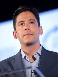 michael knowles